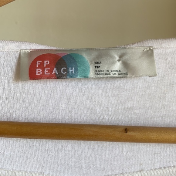 Free people Cream Top/Beach Cover Up Size XSmall - Picture 2 of 6